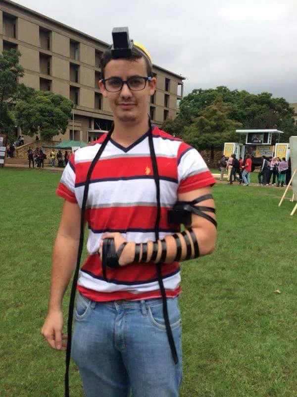 Jarred Albert - tefillin